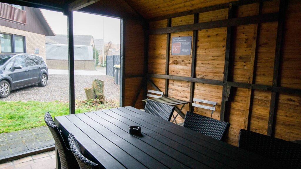 blauer-stein-pure-aussen-2