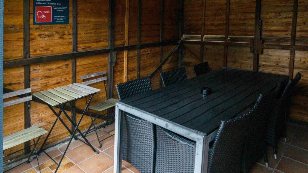 blauer-stein-pure-aussen-3